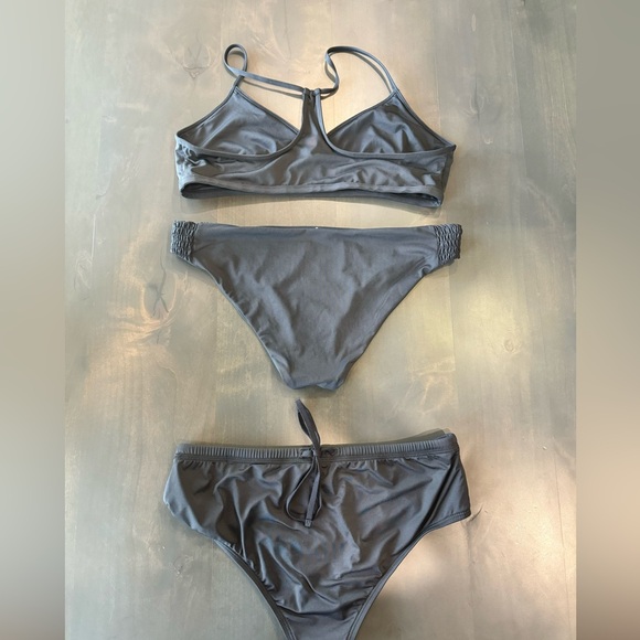 EUC Carve Design Black Bikini Set Stinson Large Top and Large & XL Bottoms Lot 3 - Picture 5 of 5